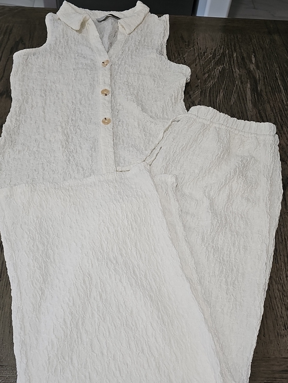 Womens White 2pc Set Top & Pants Size M